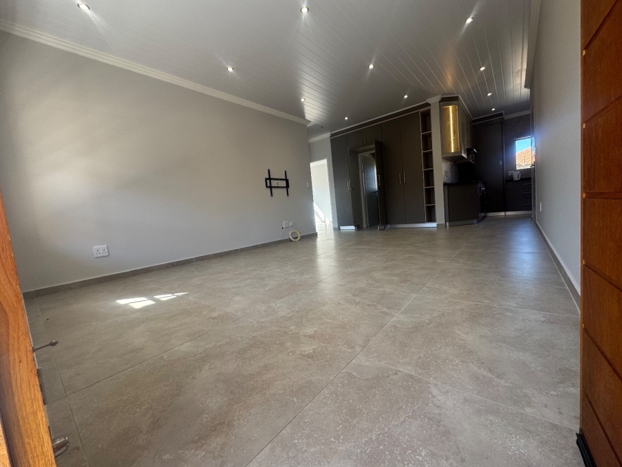 To Let 2 Bedroom Property for Rent in Doringkruin North West